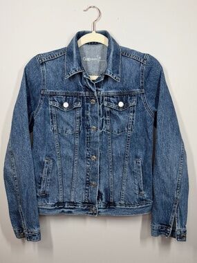 GAP 1969 Icon Denim Jacket in Saddle Blue - Women’s Size Small